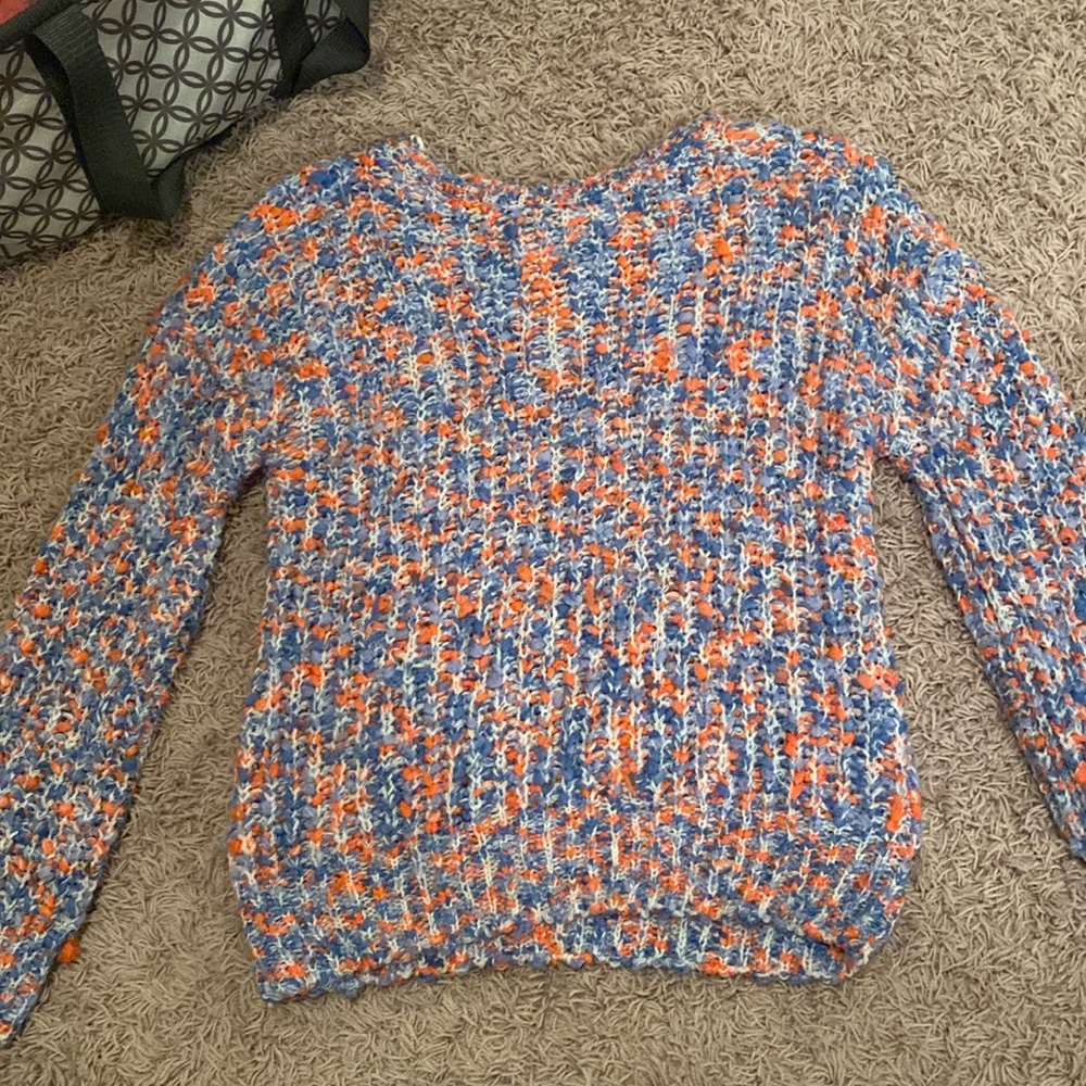 GB girls sweater